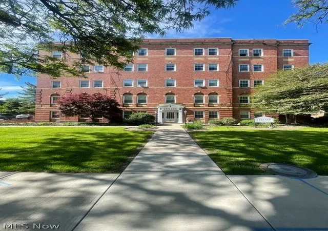 1st image of 15820 Van Aken #303, Cleveland, OH 44120 | MLS# 5211871