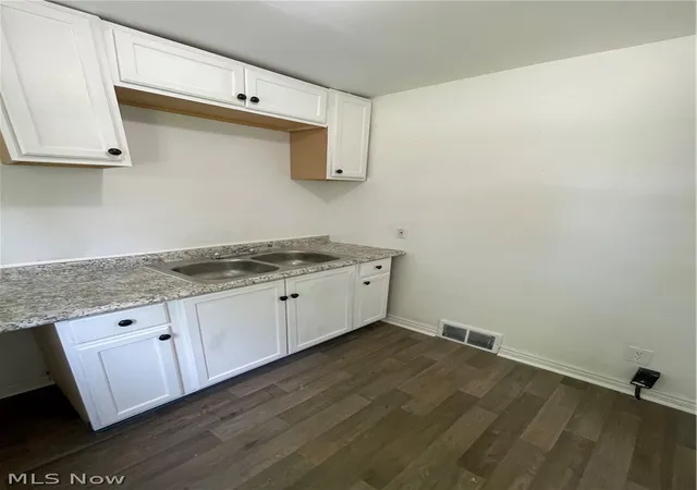 5th image of 22651 Fox #I, Euclid, OH 44123 | MLS# 5211809