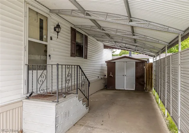 Photo 3 of Single family home for sale at 5 Michael Dr, Olmsted Twp, OH 44138 | MLS# 5211026 | Listing updated on 2026-09-27