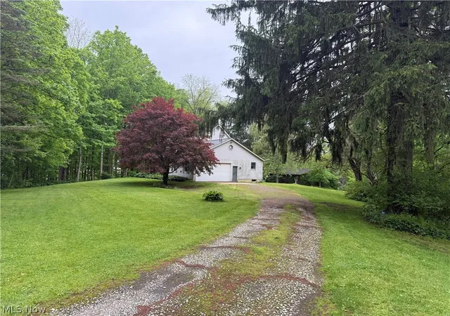 Homes for sale in Mantua, OH | 11165 Peck Rd, Mantua, OH 44255 | MLS# 5212882