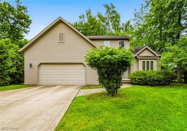1st image of 7050 Adkins Rd, Mentor, OH 44060 | MLS# 5210954