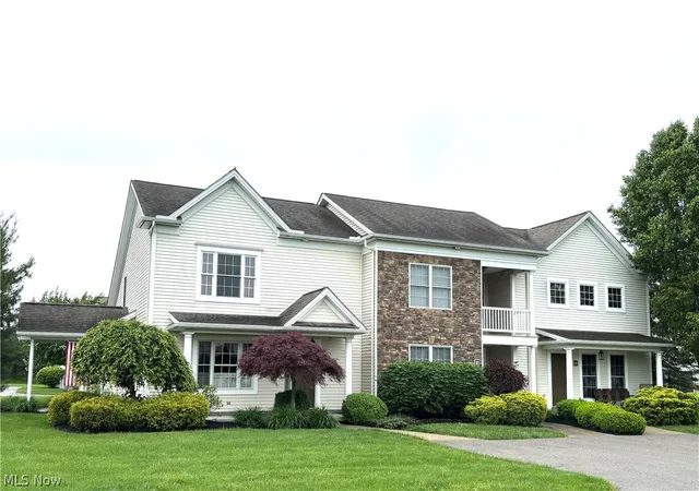 Photo 1 of Condo for sale at 12 Cambridge Glen, Columbiana, OH 44408 | MLS# 5212653 | Listing updated on 2026-09-01
