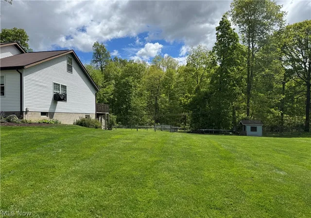 3rd image of 7424 Criswell Rd, Fredericksburg, OH 44627 | MLS# 5212970