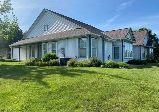 Homes for sale in Avon, OH | 2231 Langford Ln, Avon, OH 44011 | MLS# 5211443