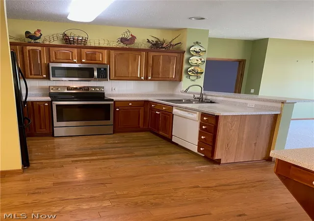Homes for sale in Avon, OH | 2231 Langford Ln, Avon, OH 44011 | MLS# 5211443