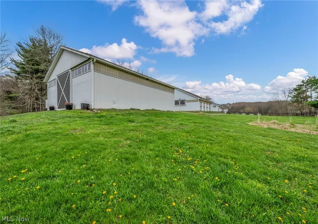 Photo 3 of Single family home for sale at 4020 Faircrest St Sw, Canton, OH 44706 | MLS# 5212876 | Listing updated on 2026-05-26
