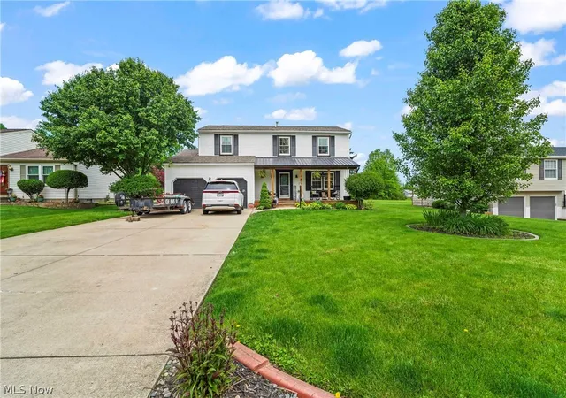 Photo 1 of Single family home for sale at 190 Chapel Hl Dr Nw, Warren, OH 44483 | MLS# 5212810 | Listing updated on 2026-09-01