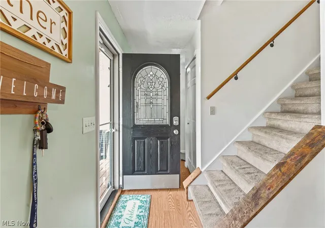 Photo 2 of Single family home for sale at 190 Chapel Hl Dr NW, Warren, OH 44483 | MLS# 5212810 | Listing updated on 2026-09-01