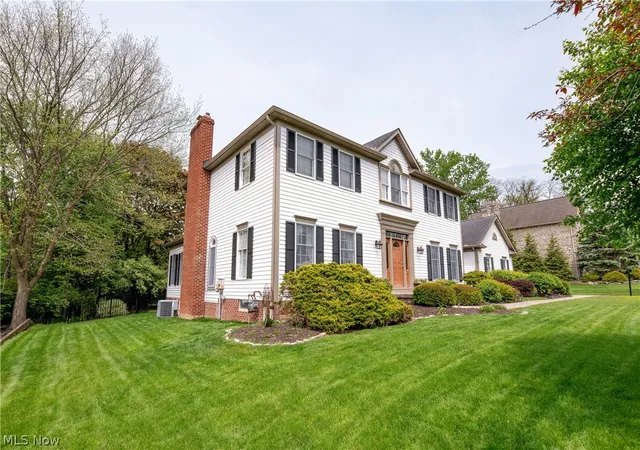 2nd image of 23 Brandywine Dr, Hudson, OH 44236 | MLS# 5212866
