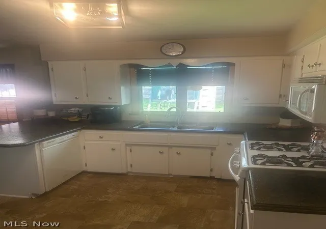 3rd image of 1566 Arthur Dr Nw, Warren, OH 44485 | MLS# 5213058