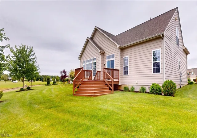 Photo 3 of Single family home for sale at 5786 Overlook Way, North Ridgeville, OH 44039 | MLS# 5213015 | Listing updated on 2026-09-01