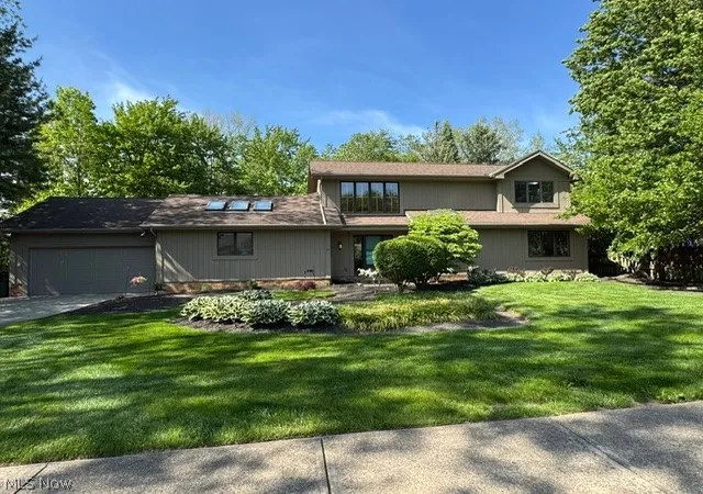 Homes for sale in Mayfield Heights, OH | 6319 Woodhawk Dr, Mayfield Heights, OH 44124 | MLS# 5212966