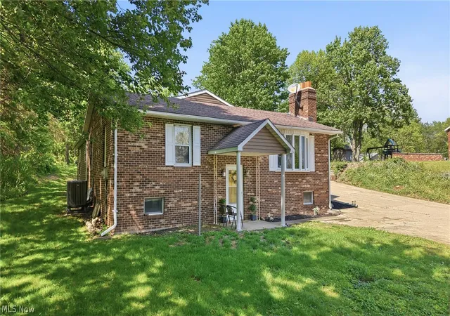 2nd image of 41534 Alderlick Rd, Wellsville, OH 43968 | MLS# 5212474