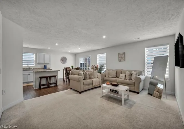 5th image of 141 W Spring Dr, Elyria, OH 44035 | MLS# 5212459