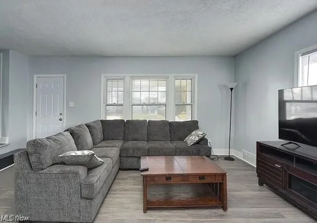 Photo 3 of Sale Pending at 4912 E 85th Street, Cleveland, OH 44125 | MLS# 5212957 | Listing updated on 2026-06-04