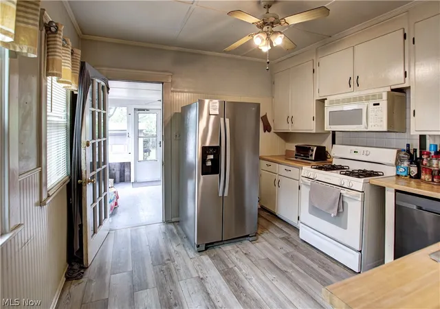 5th image of 25 Forbes Rd, Bedford, OH 44146 | MLS# 5213115