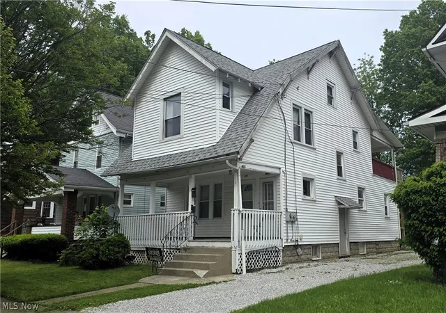 Homes for sale in Akron, OH | 339 Hillwood Dr, Akron, OH 44320 | MLS# 5213294