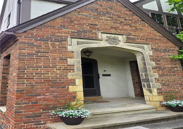 3rd image of 3646 Lynnfield Rd, Shaker Heights, OH 44122 | MLS# 5212651