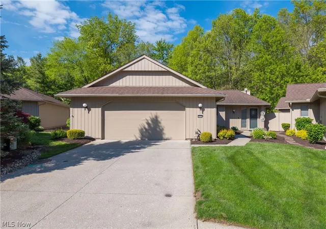 Photo 1 of Sale Pending at 33125 Cedar Branch Cir, North Ridgeville, OH 44039 | MLS# 5213025 | Listing updated on 2026-08-05