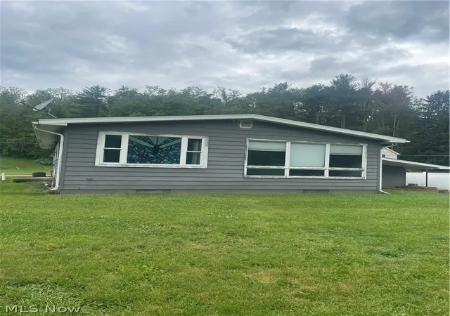 2nd image of 70231 Central Ave, St Clairsville, OH 43905 | MLS# 5213307