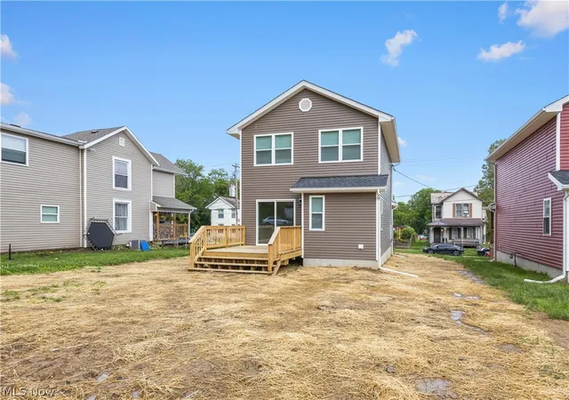 Homes for sale in Zanesville, OH | 422 Abington Ave, Zanesville, OH 43701 | MLS# 5213345