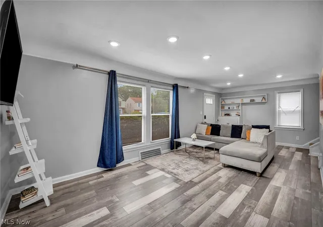 Photo 4 of Sale Pending at 16911 Throckley Ave, Cleveland, OH 44128 | MLS# 5213351 | Listing updated on 2026-06-19