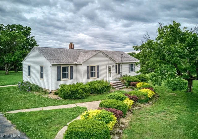 Homes for sale in Rootstown, OH | 3747 Cook Rd, Rootstown, OH 44272 | MLS# 5213355