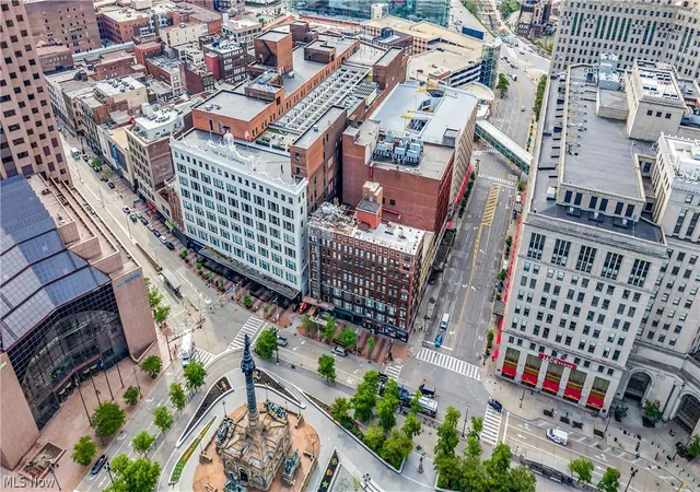 Listing Photo 2 - Condo for sale in building located at 140 Public Sq, Cleveland, OH 44114 - Unit #503