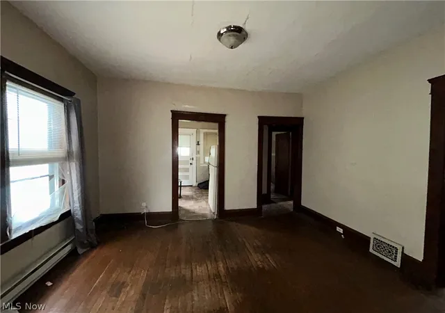 Listing Photo 3 - Condo for sale in building located at 3885 W 20th St, Cleveland, OH 44109