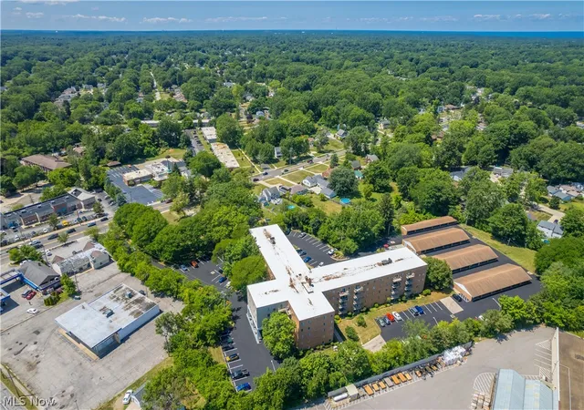 Homes for sale in North Olmsted, OH | 3675 Clague Rd #306, North Olmsted, OH 44070 | MLS# 5212512