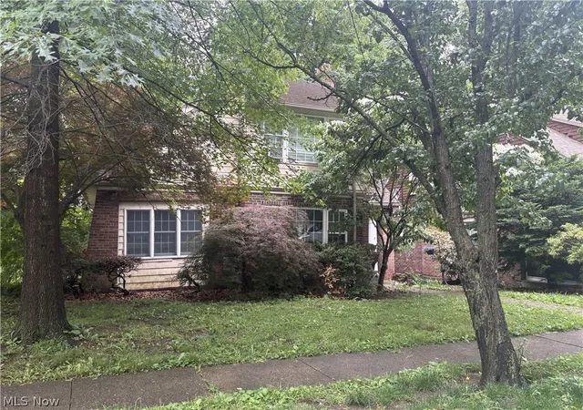 Photo 2 of Single family home for sale at 748 Convers Ave, Zanesville, OH 43701 | MLS# 5213454 | Listing updated on 2026-06-08