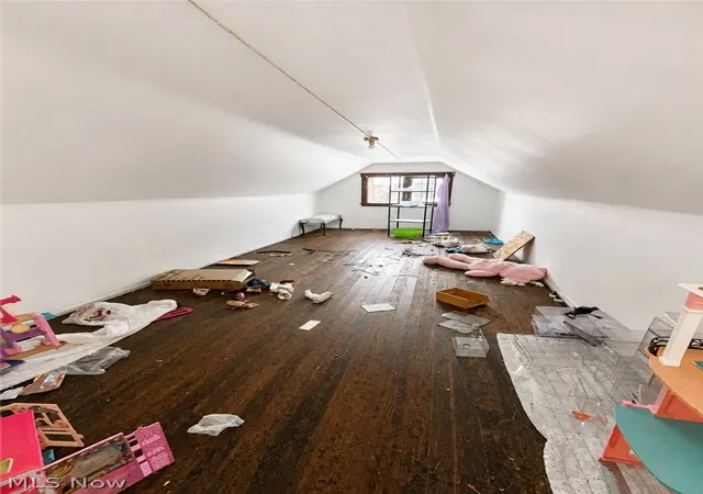 Listing Photo 5 - Condo for sale in building located at 14304 Scioto Ave, Cleveland, OH 44112