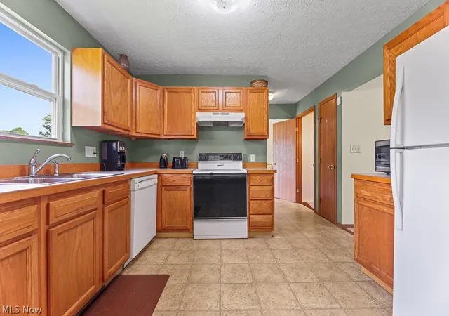 Homes for sale in Alliance, OH | 2610 Blenheim Ave, Alliance, OH 44601 | MLS# 5212498