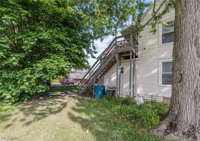 3rd image of 526-528 Hamilton Ave, Lorain, OH 44052 | MLS# 5211581