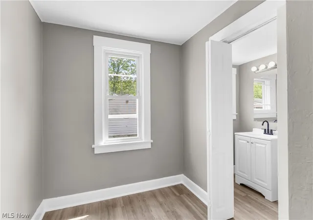 Photo 4 of Single family home for sale at 189 Beechwood Dr, Youngstown, OH 44512 | MLS# 5213666 | Listing updated on 2026-09-01