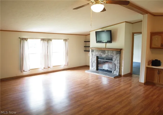 Photo 4 of Single family home for sale at 3000 3rd Street SE, Canton, OH 44707 | MLS# 5213550 | Listing updated on 2026-07-22