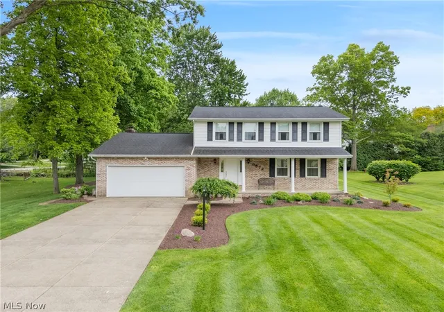 1st image of 9572 Beryl St Nw, Massillon, OH 44646 | MLS# 5213582