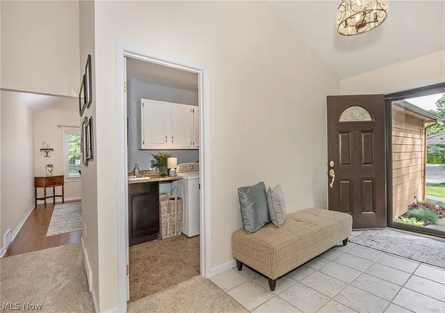 4th image of 5766 Green Cir, Willoughby, OH 44094 | MLS# 5206957