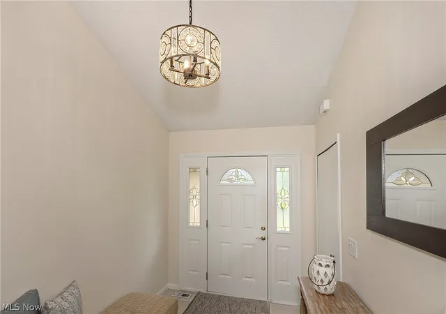 5th image of 5766 Green Cir, Willoughby, OH 44094 | MLS# 5206957