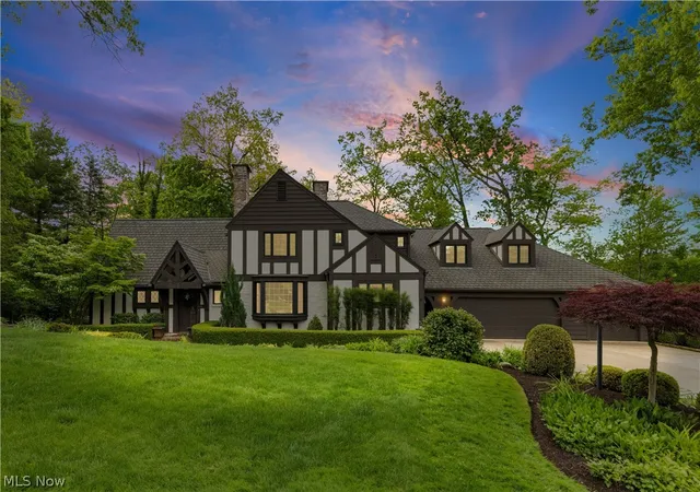 Homes for sale in Silver Lake, OH | 3089 Silver Lake Blvd, Silver Lake, OH 44224 | MLS# 5211469