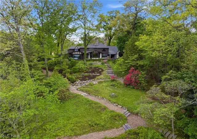 Homes for sale in Silver Lake, OH | 3089 Silver Lake Blvd, Silver Lake, OH 44224 | MLS# 5211469