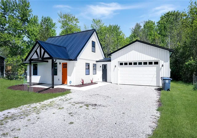 Homes for sale in Oberlin, OH | 178 W Lincoln St, Oberlin, OH 44074 | MLS# 5211434