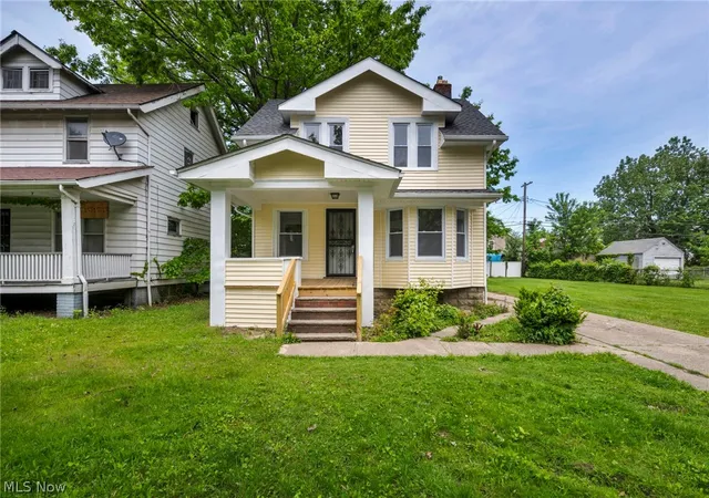 Homes for sale in Cleveland, OH | 13605 Argus Ave, Cleveland, OH 44110 | MLS# 5213482