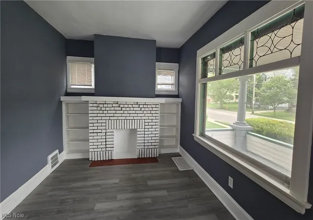 4th image of 13301 Caine Ave, Cleveland, OH 44105 | MLS# 5210936