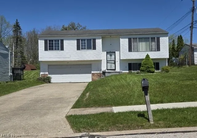 Homes for sale in Bedford Heights, OH | 25849 Buckthorn Rd, Bedford Heights, OH 44146 | MLS# 5213839