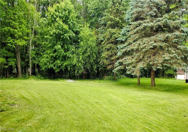 14th image of 2399 Bonna Dr, Green, OH 44685 | MLS# 5213841
