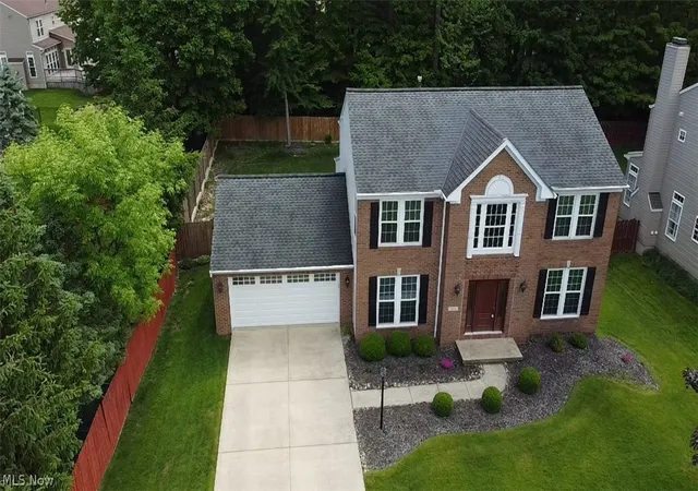Photo 2 of Single family home for sale at 169 Aster Pl, Brunswick, OH 44212 | MLS# 5213697 | Listing updated on 2026-07-20