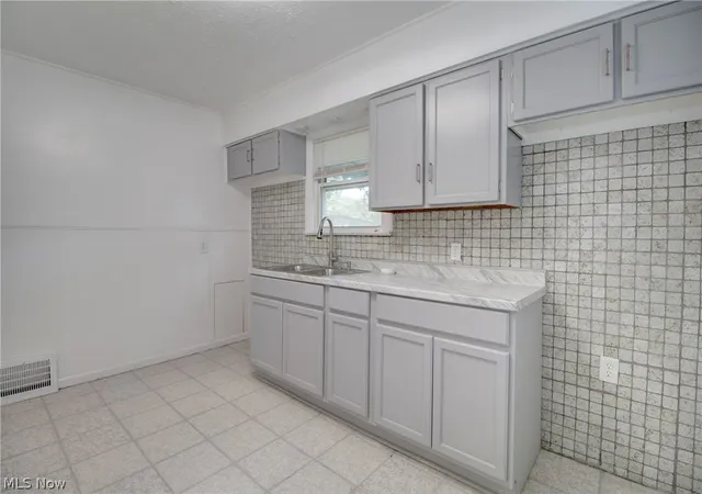 Homes for sale in Cleveland, OH | 4387 W 56Th St, Cleveland, OH 44144 | MLS# 5213769