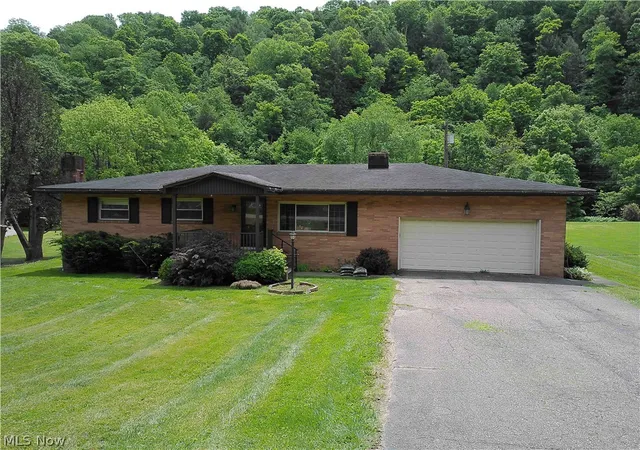 1st image of 1960 County Road 56, Toronto, OH 43964 | MLS# 5213881