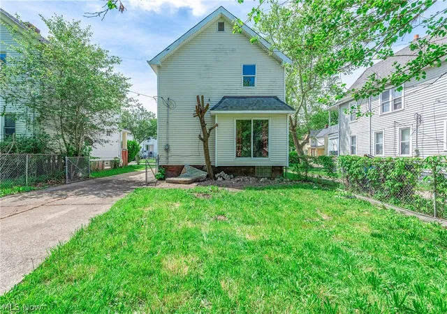 Homes for sale in Cleveland, OH | 8005 Vineyard Ave, Cleveland, OH 44105 | MLS# 5213491